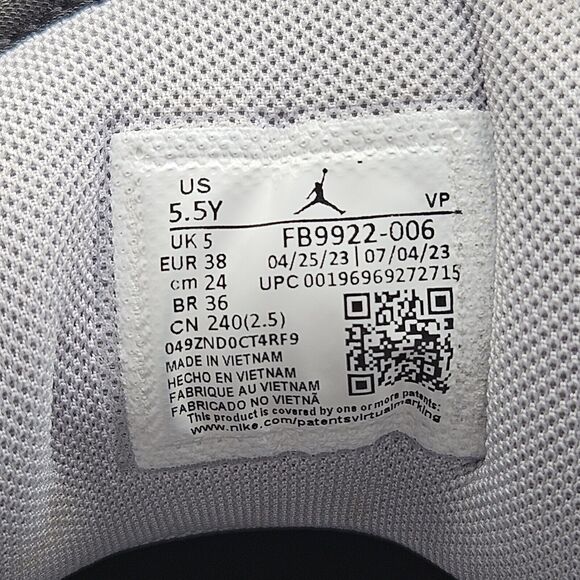 Nike Air Jordan Stay Loyal 3 Black Varsity Red White FB9922 006 Size 5.5 Youth - Picture 5 of 16